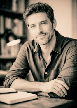 A. R. Miralles, autor del libro